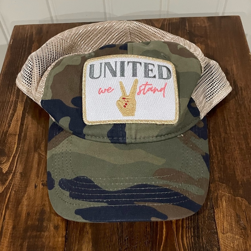 NEW - Judith March Camo trucker cap with United We Stand embroidered patch